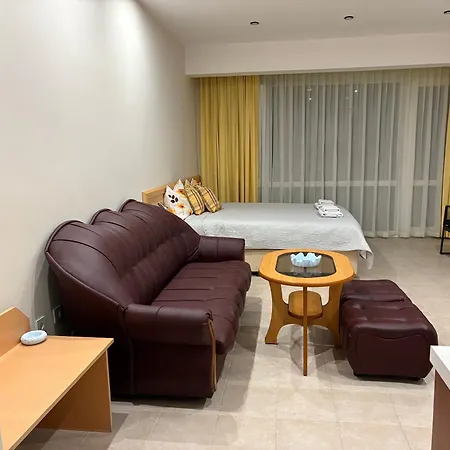 Miramar Palace 612s Апартаменты