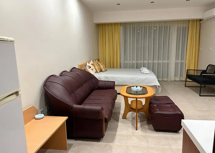 Miramar Palace 612s Апартаменты