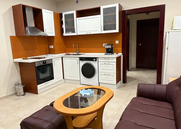 Miramar Palace 612s Апартаменты